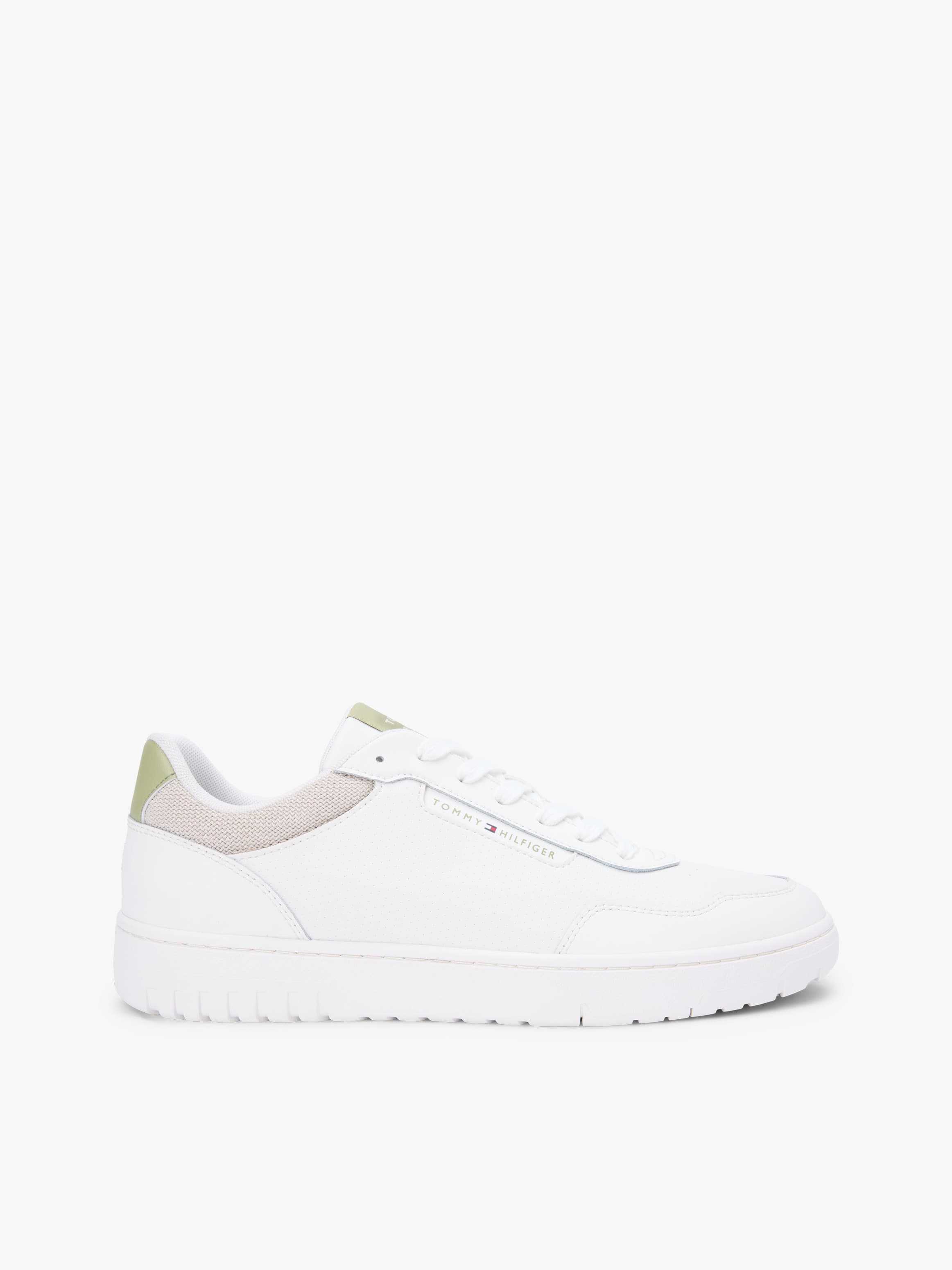 Fine Cleat Basketball Trainers with Leather