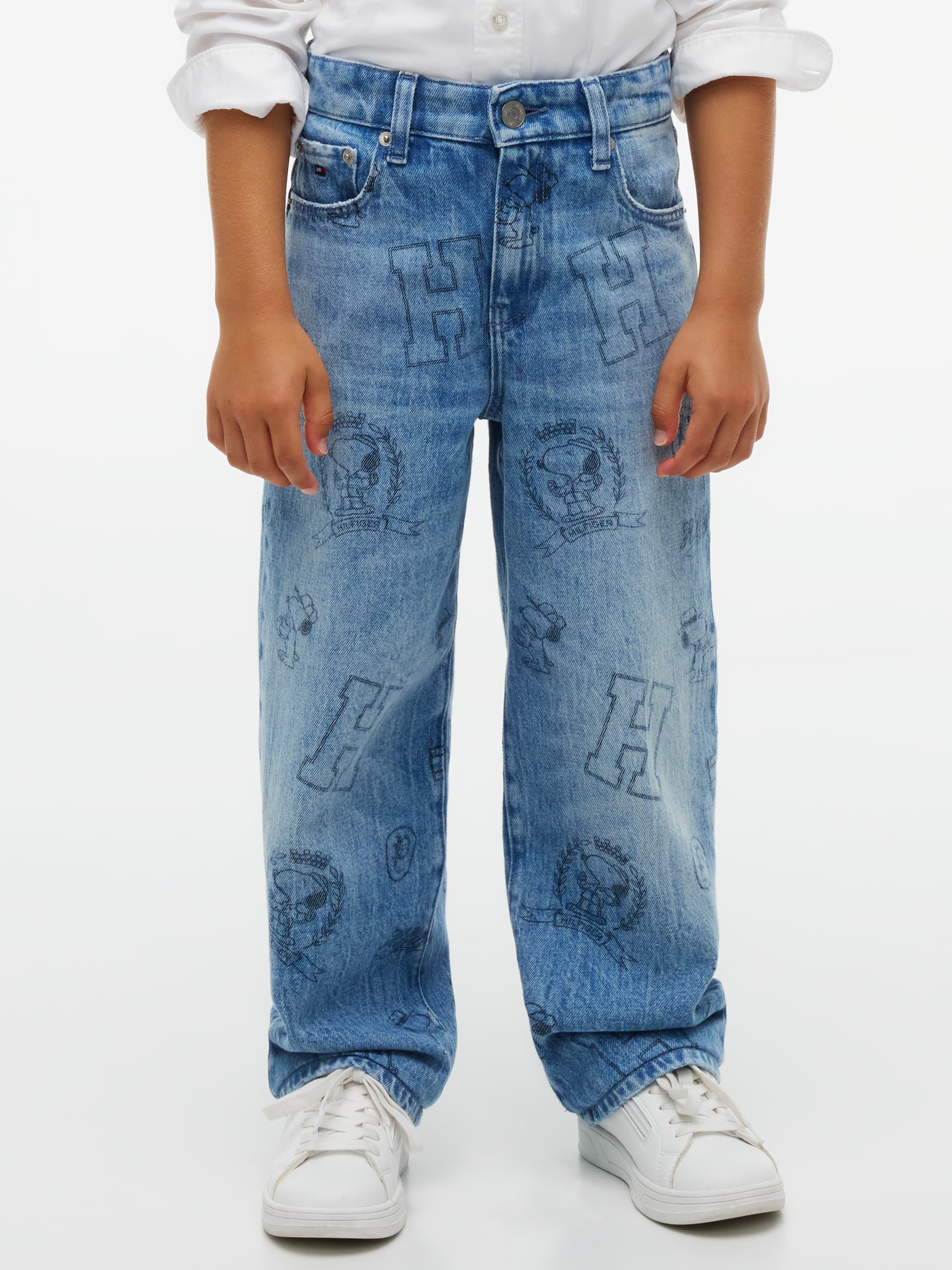 Peanuts® Graphic Faded Loose Jeans